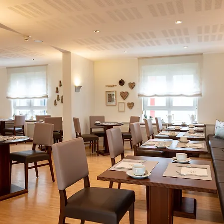 Stadt Hotel