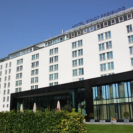 Stadt Otel 4*
