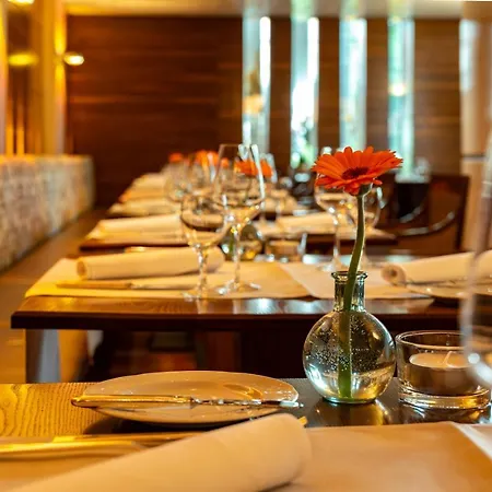 Hotel Stadt 4*